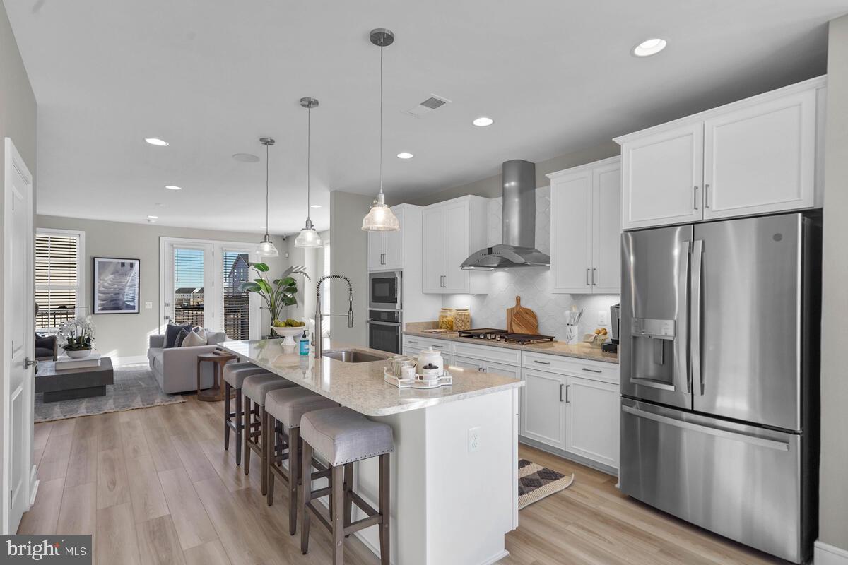 6708 UPLAND MANOR DRIVE