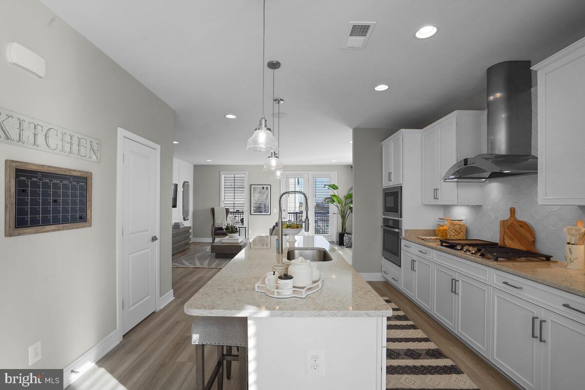 6708 UPLAND MANOR DRIVE