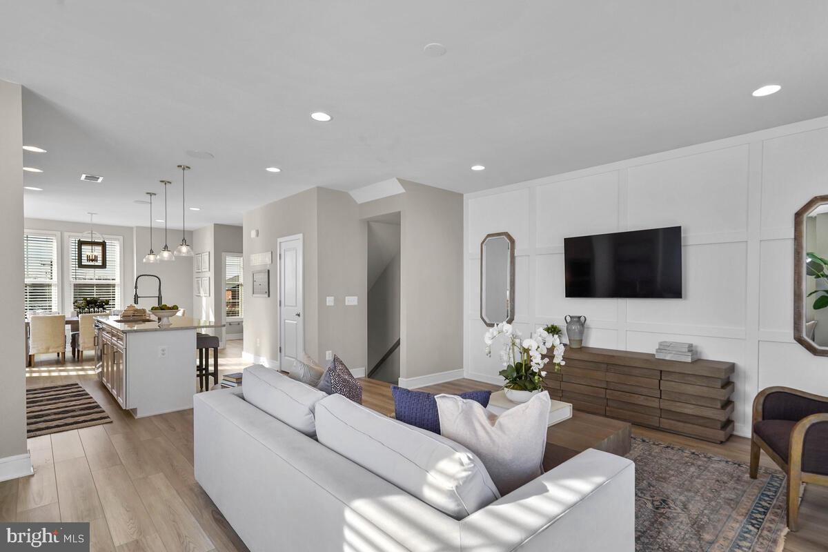 6708 UPLAND MANOR DRIVE