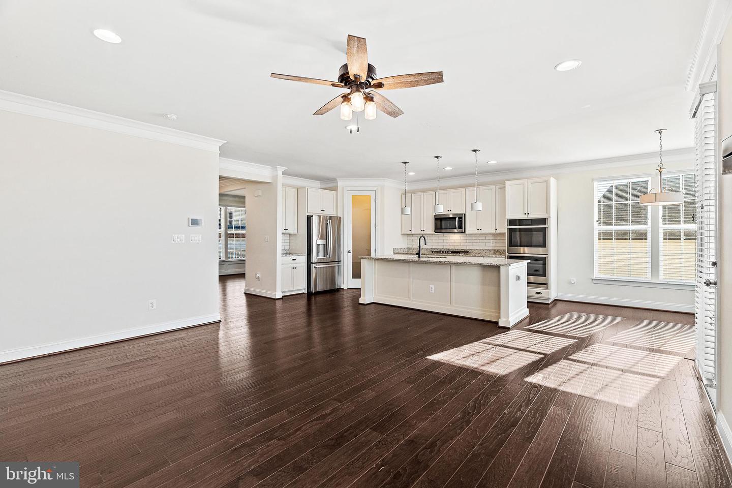 9557 KIMBLETON HALL LOOP
