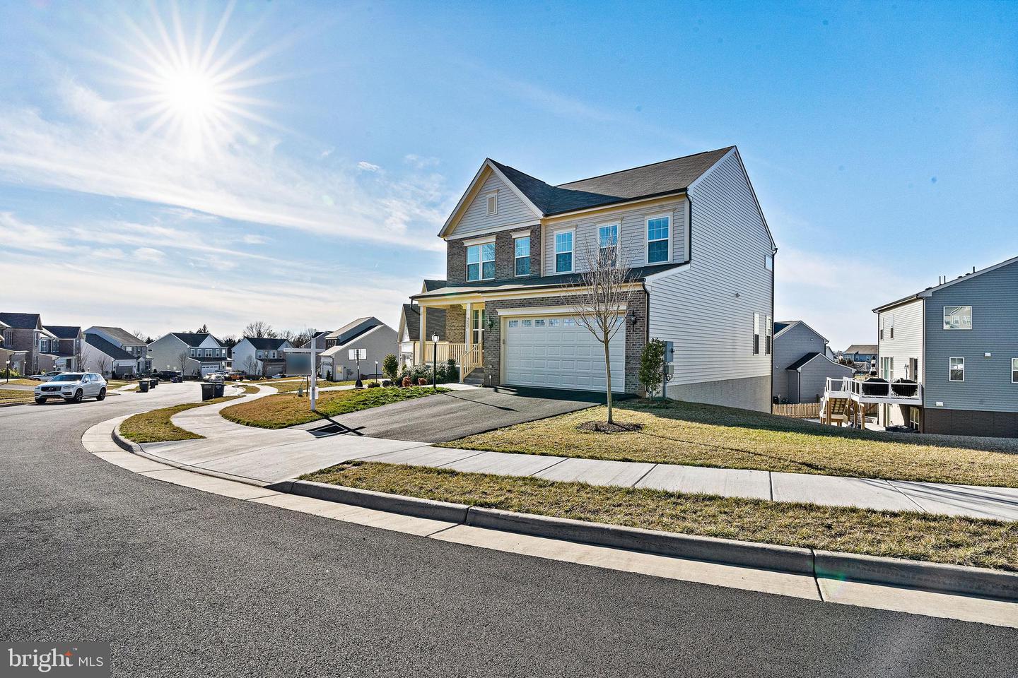 9557 KIMBLETON HALL LOOP