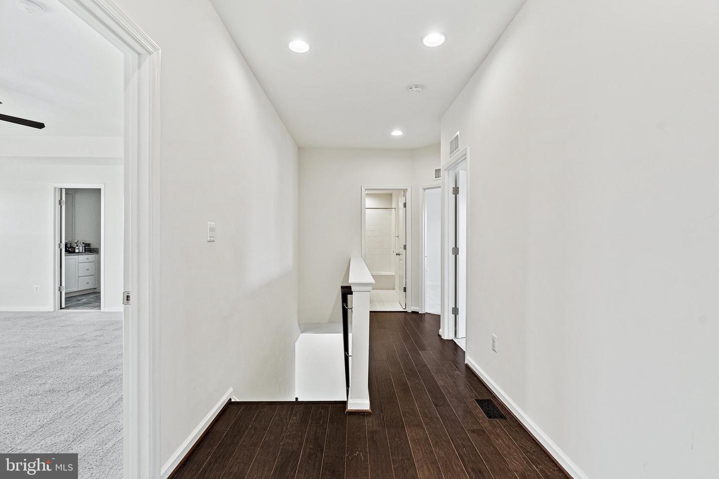 9557 KIMBLETON HALL LOOP