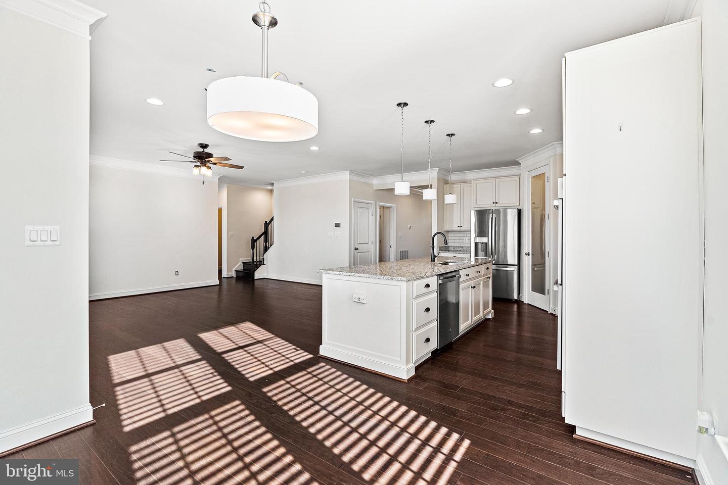 9557 KIMBLETON HALL LOOP