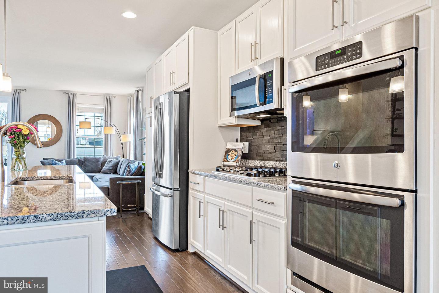 11900 WATERTON LAKE LANE