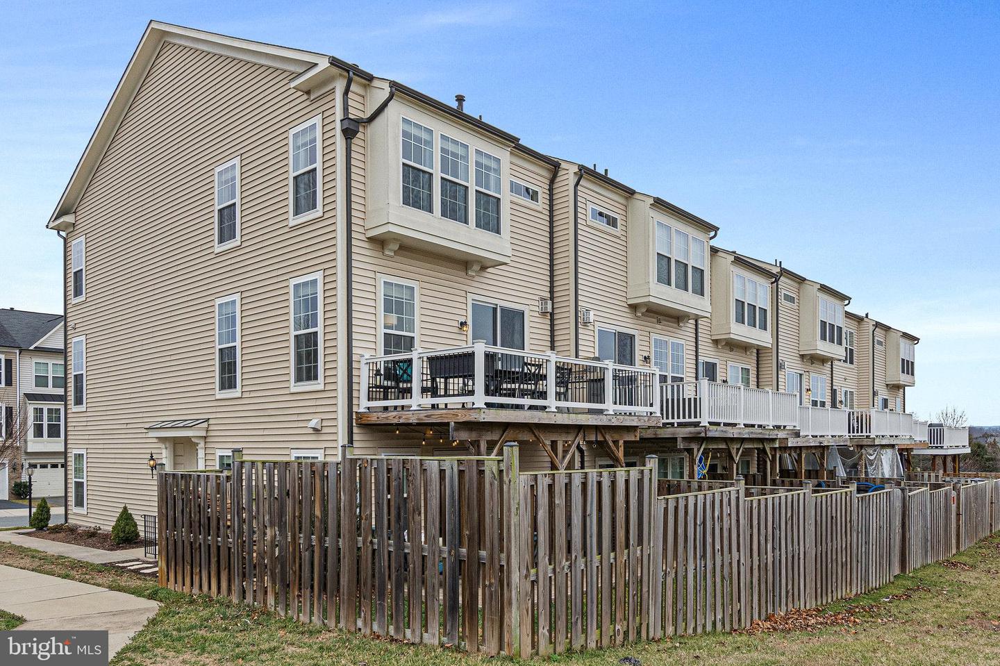 11900 WATERTON LAKE LANE