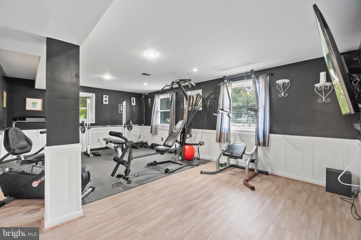 13749 MAHONEY DRIVE