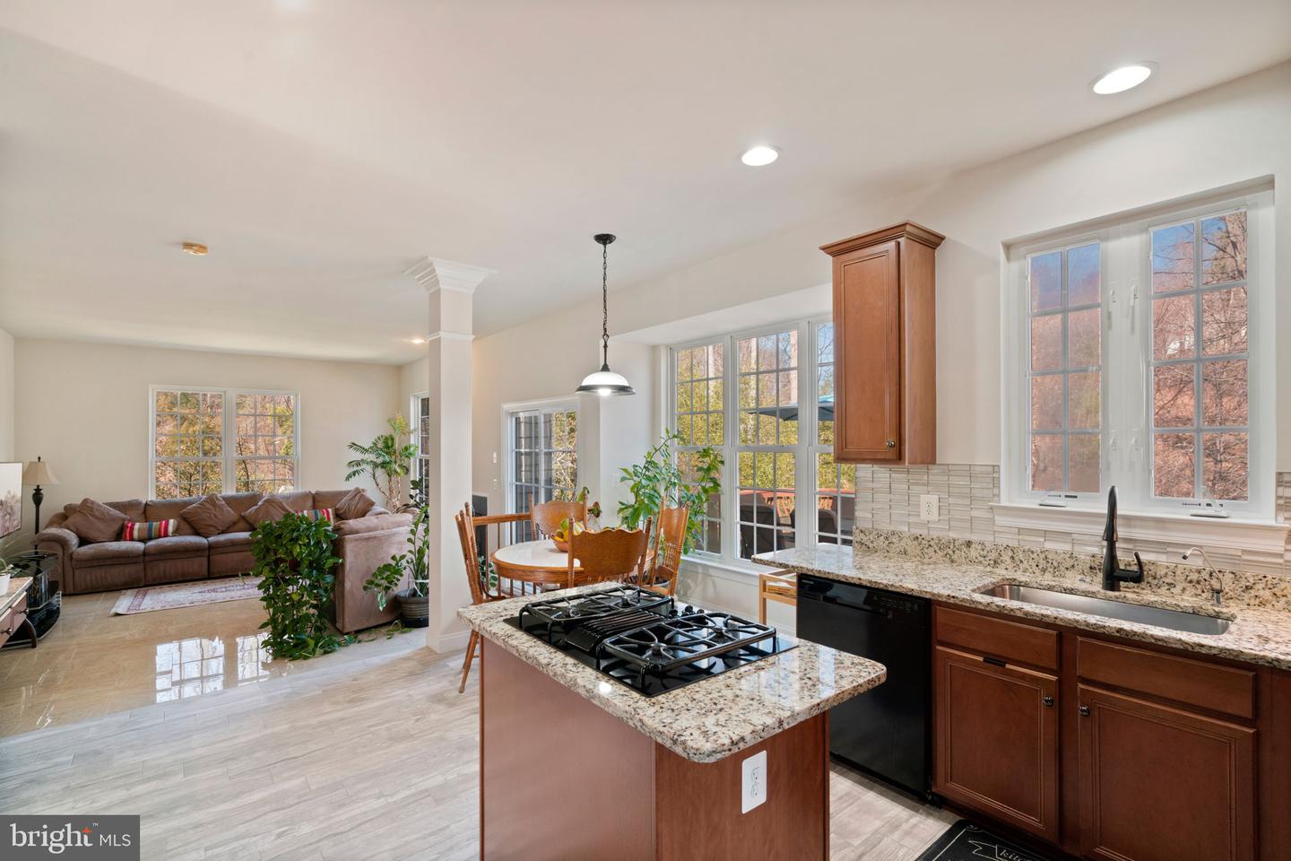 3424 WOOLFENDEN COURT