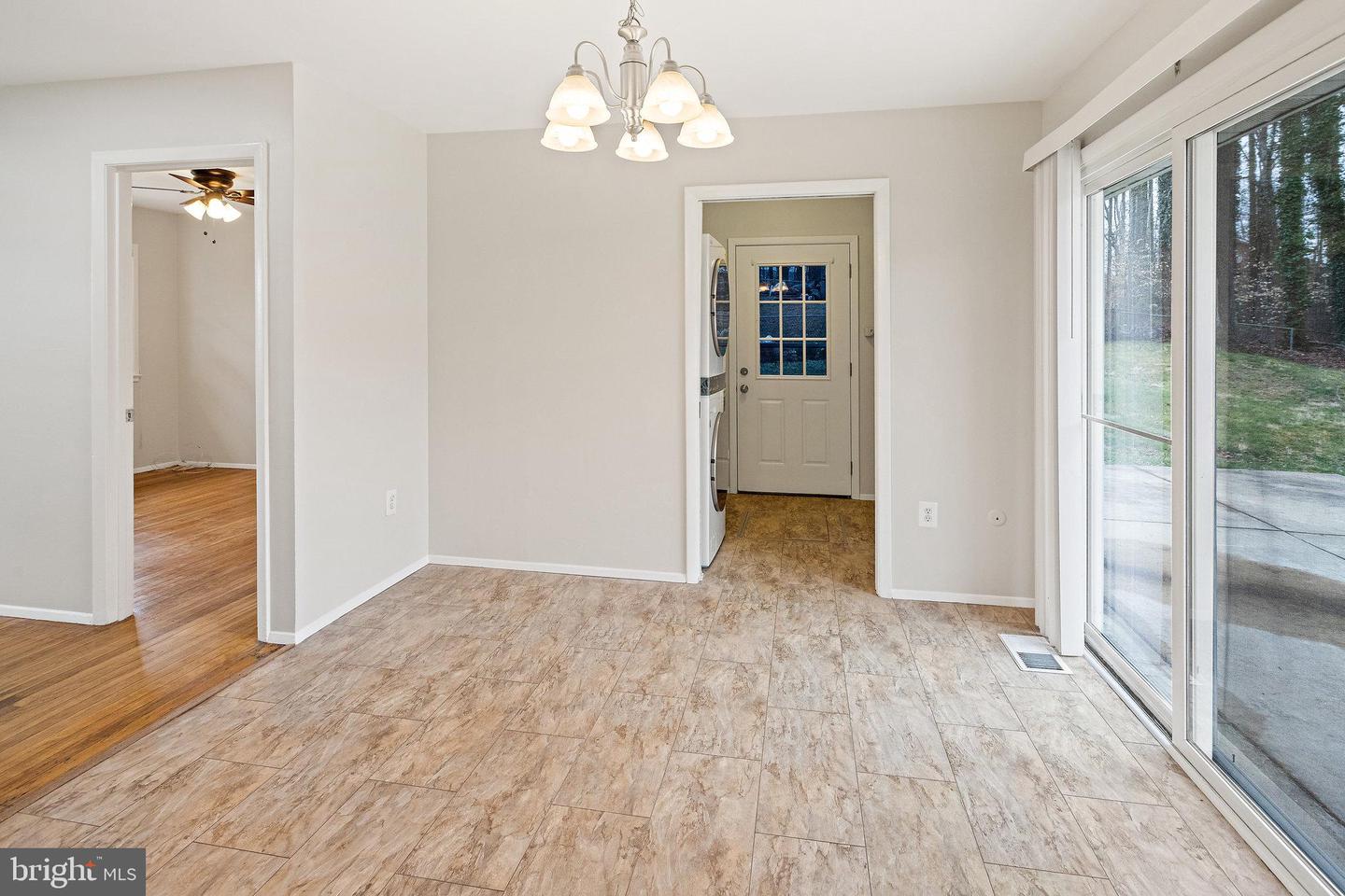 4303 KIRKLAND COURT