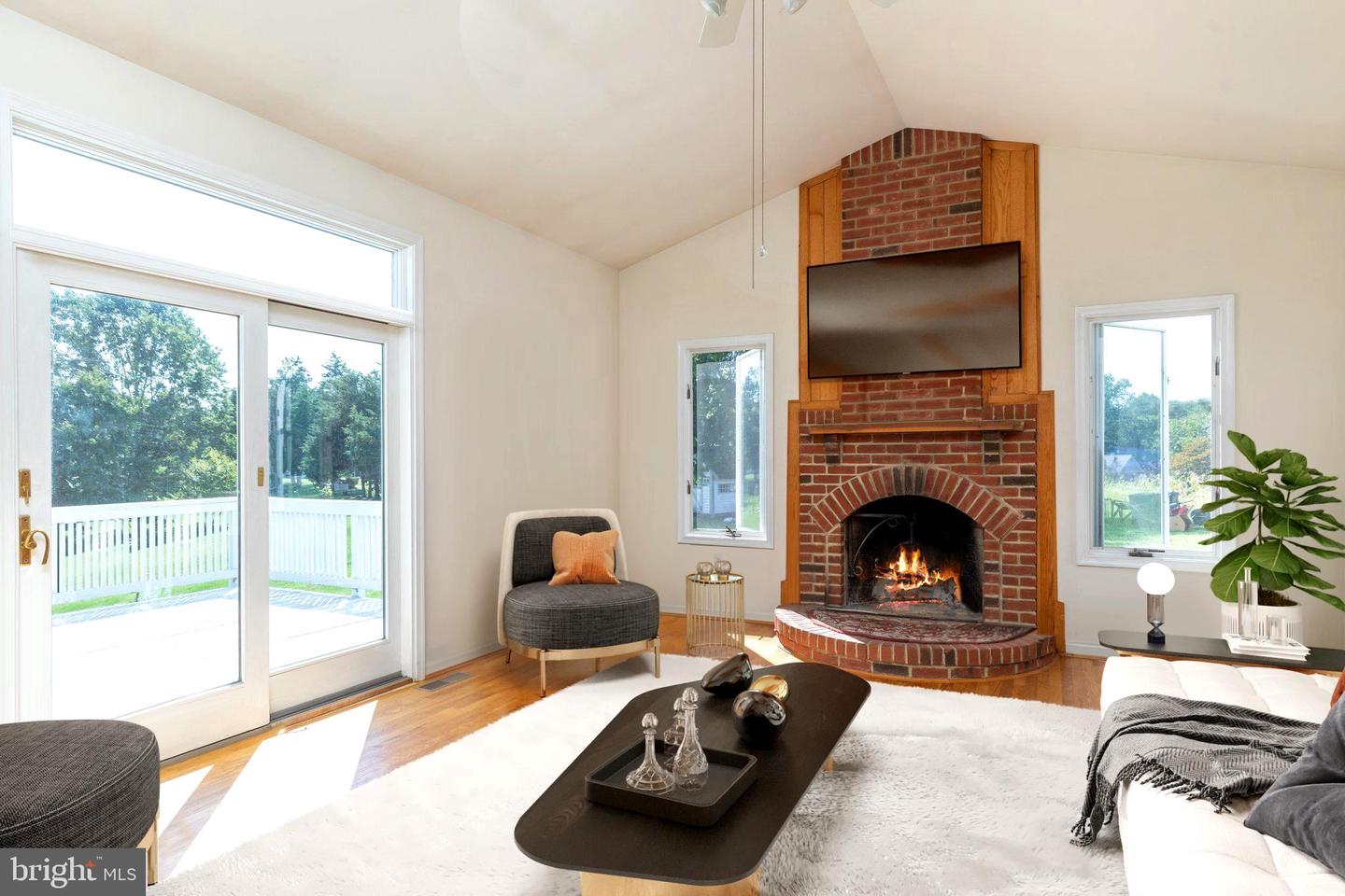10431 PINEVIEW ROAD