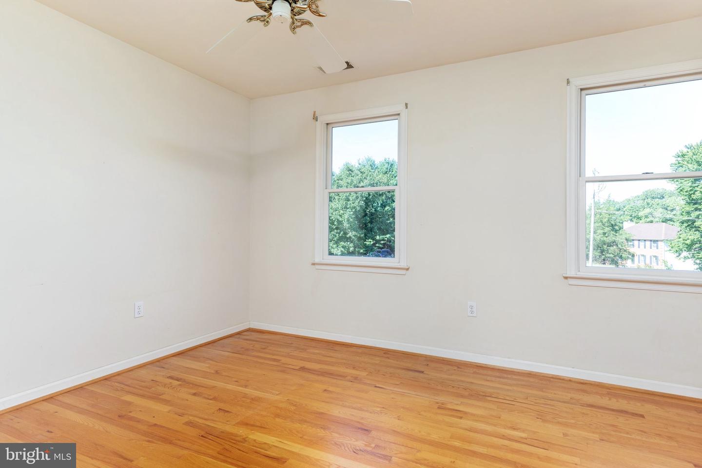 10431 PINEVIEW ROAD