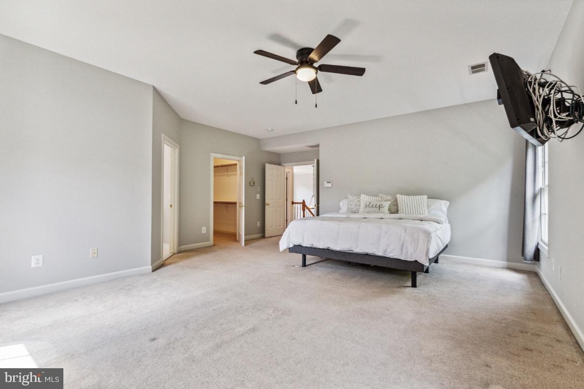 13271 AMBLEWOOD DRIVE