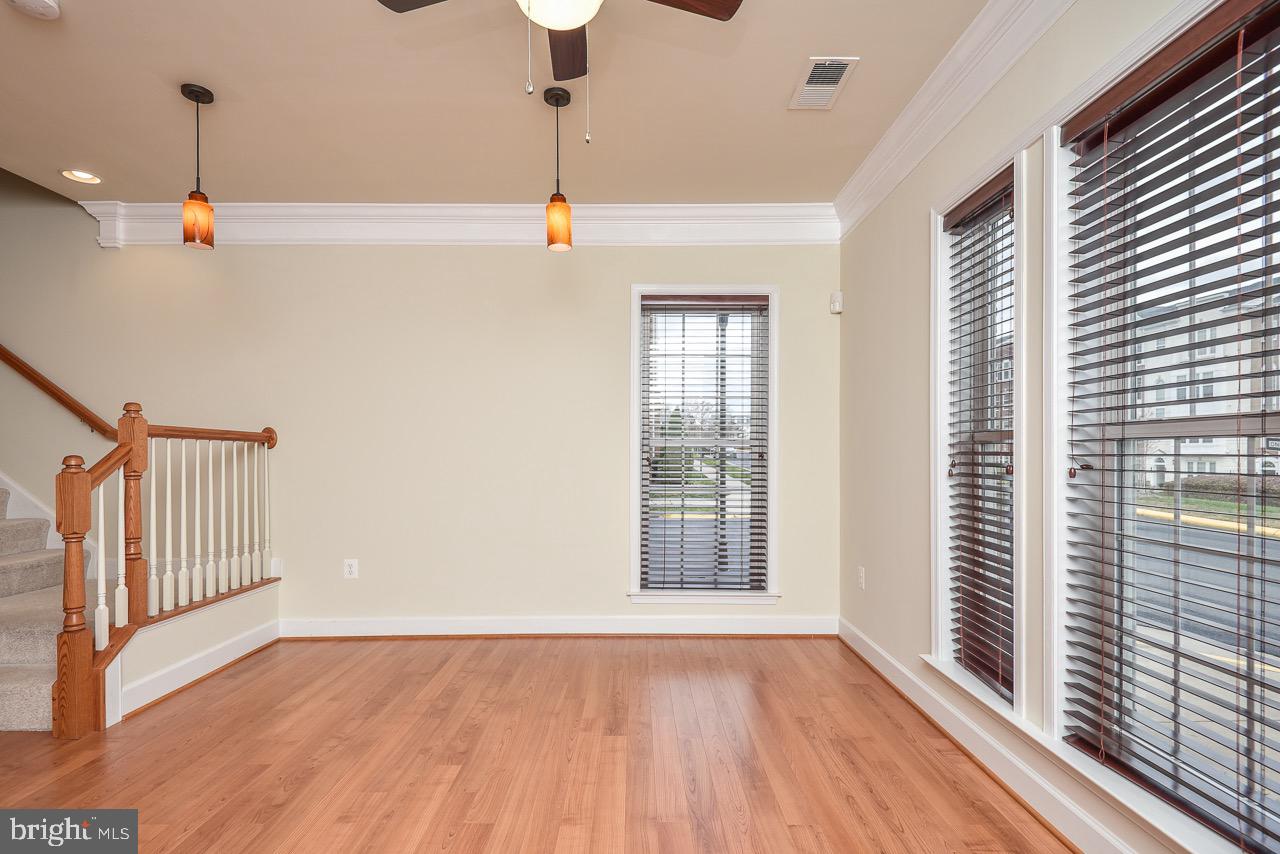2237 OBERLIN DRIVE