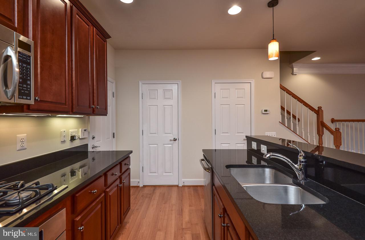2237 OBERLIN DRIVE