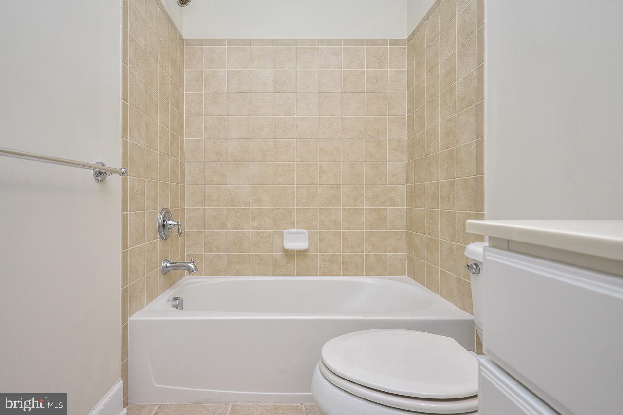 2237 OBERLIN DRIVE