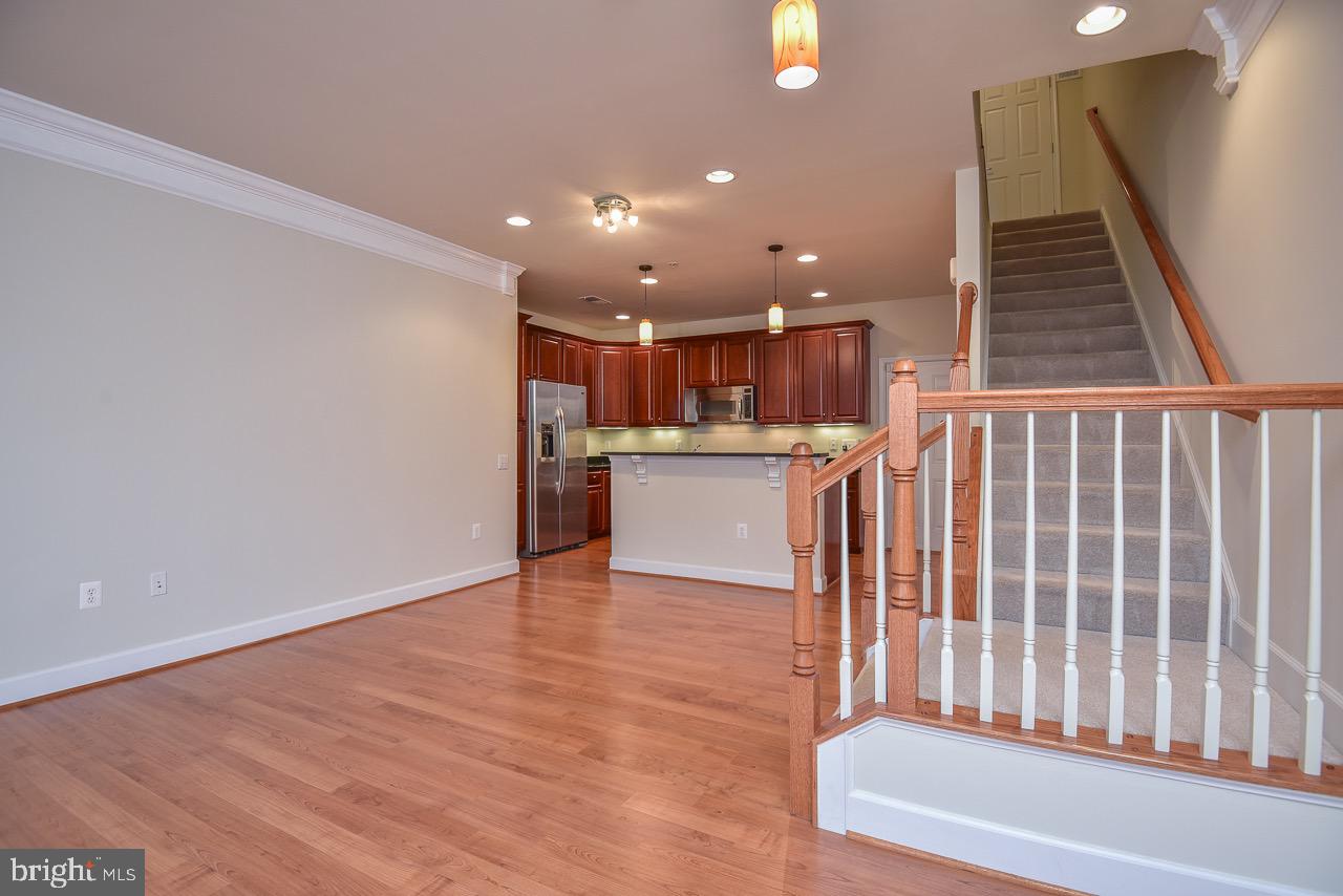 2237 OBERLIN DRIVE