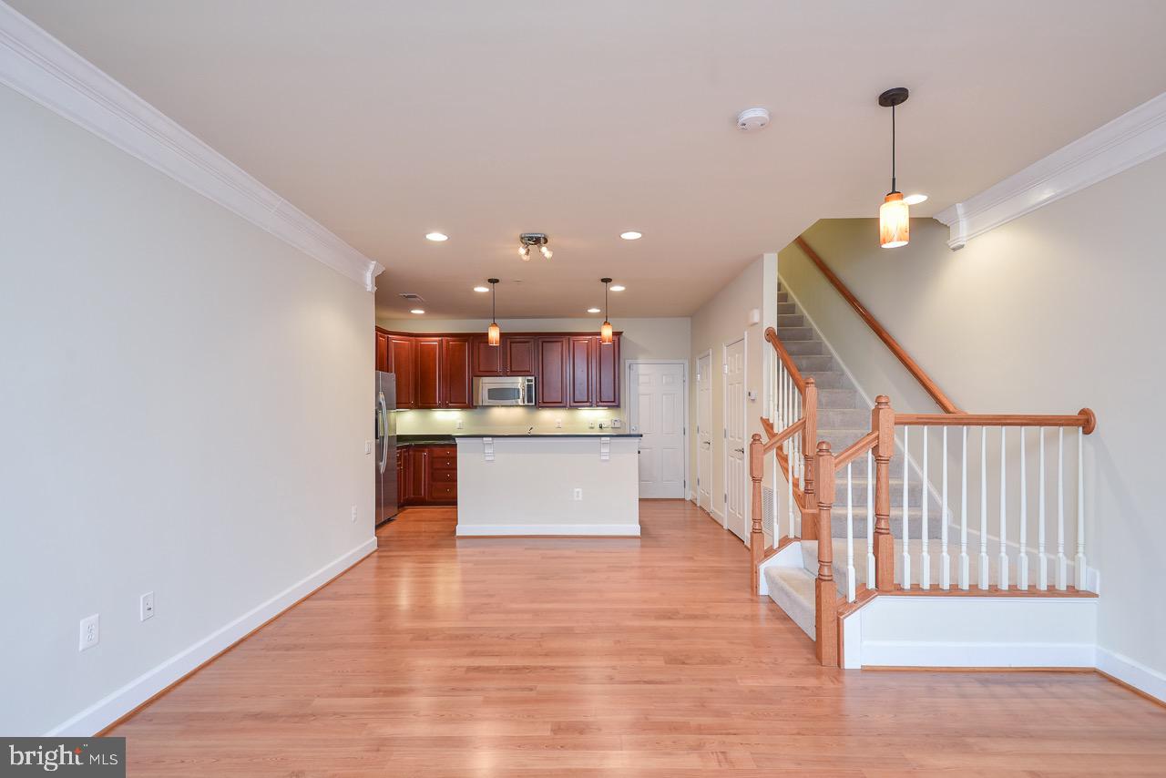2237 OBERLIN DRIVE