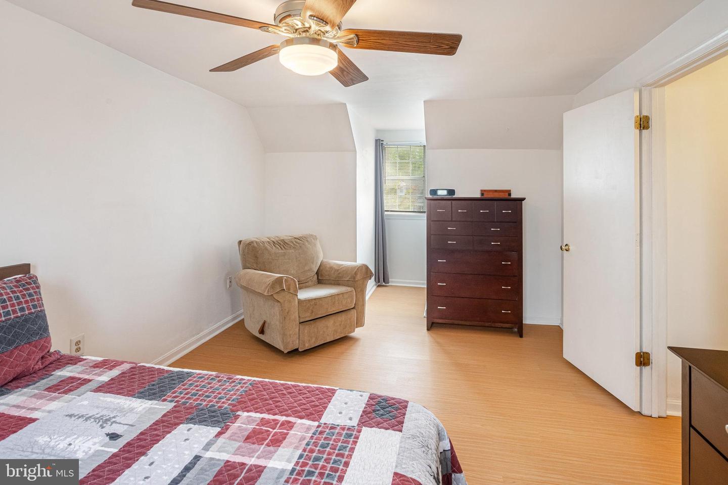 5624 REARDON LANE