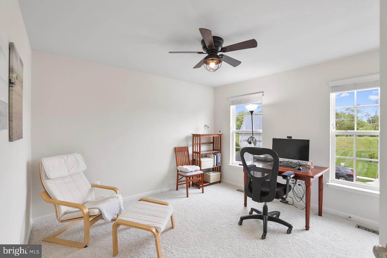 9557 KIMBLETON HALL LOOP