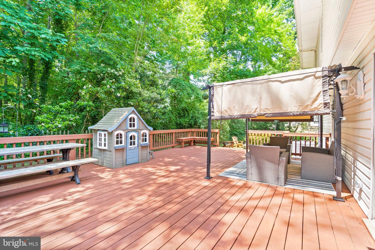 2501 FRASER COURT