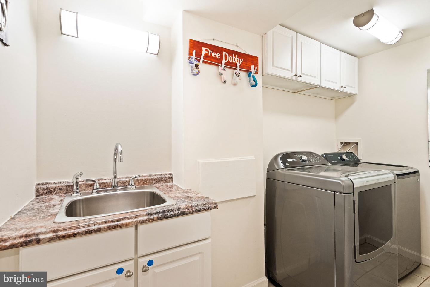 2501 FRASER COURT