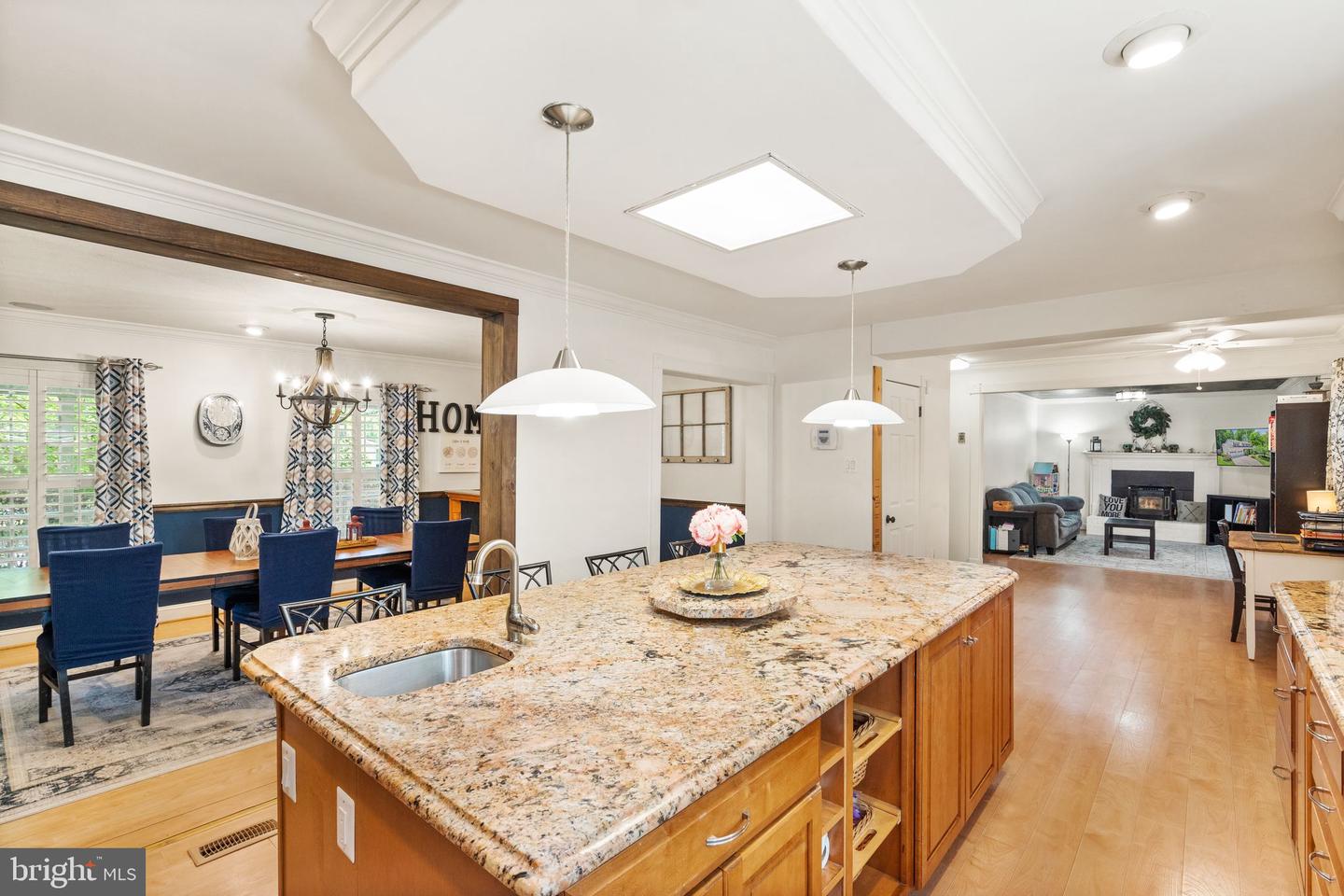 2501 FRASER COURT