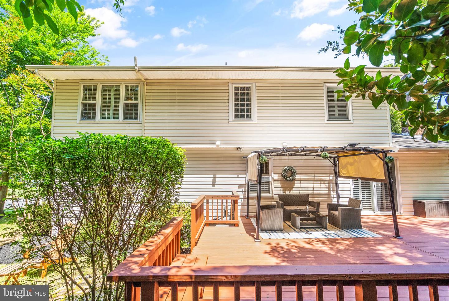 2501 FRASER COURT