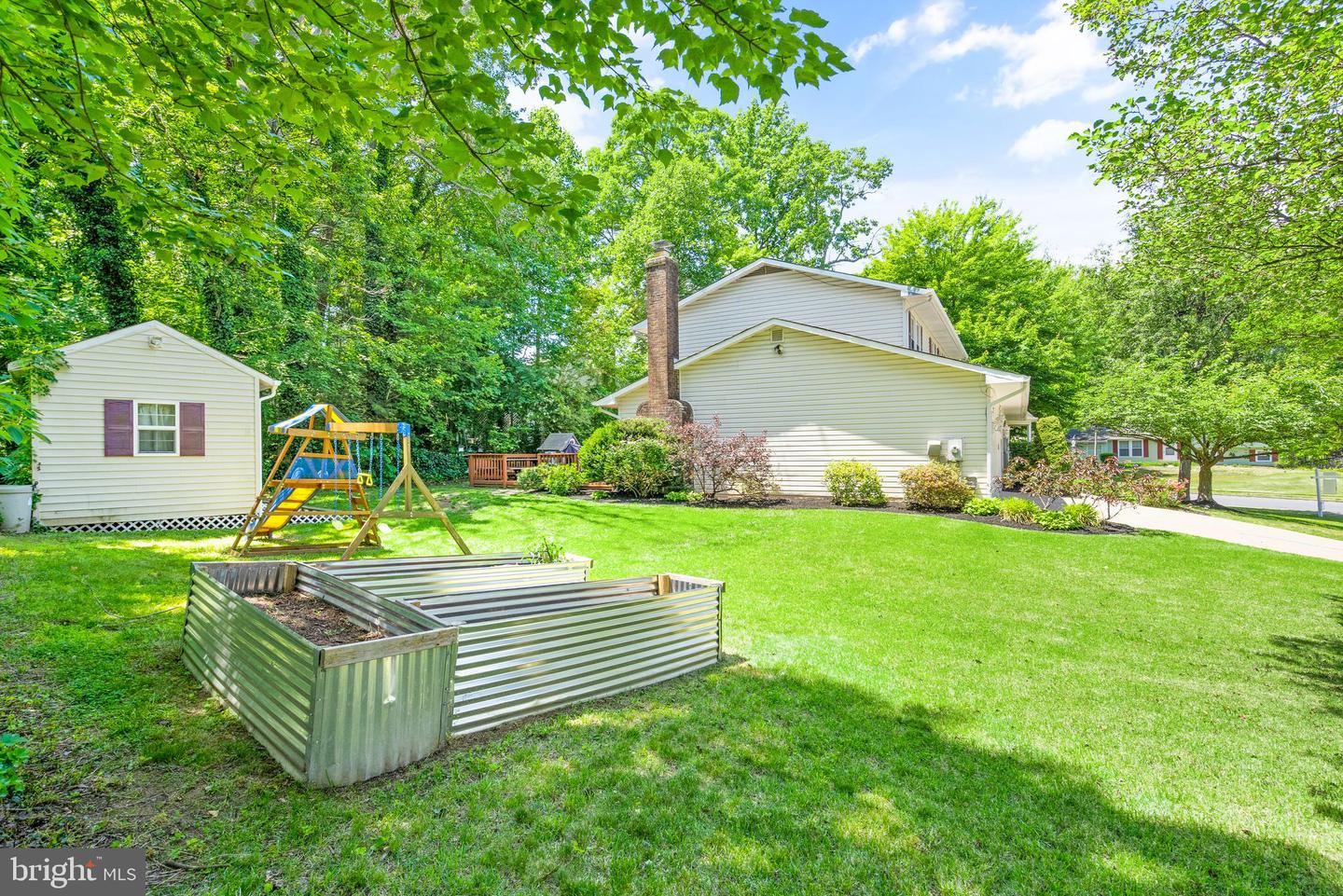 2501 FRASER COURT