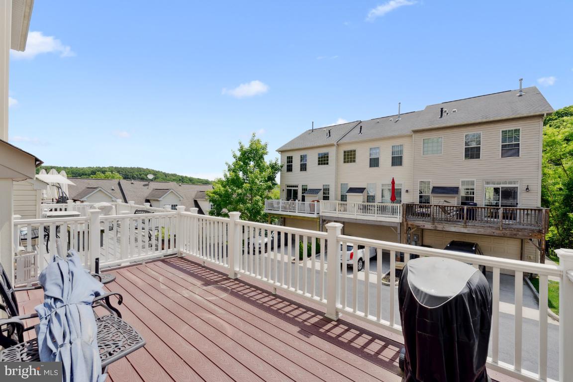1604 SEBRING COURT