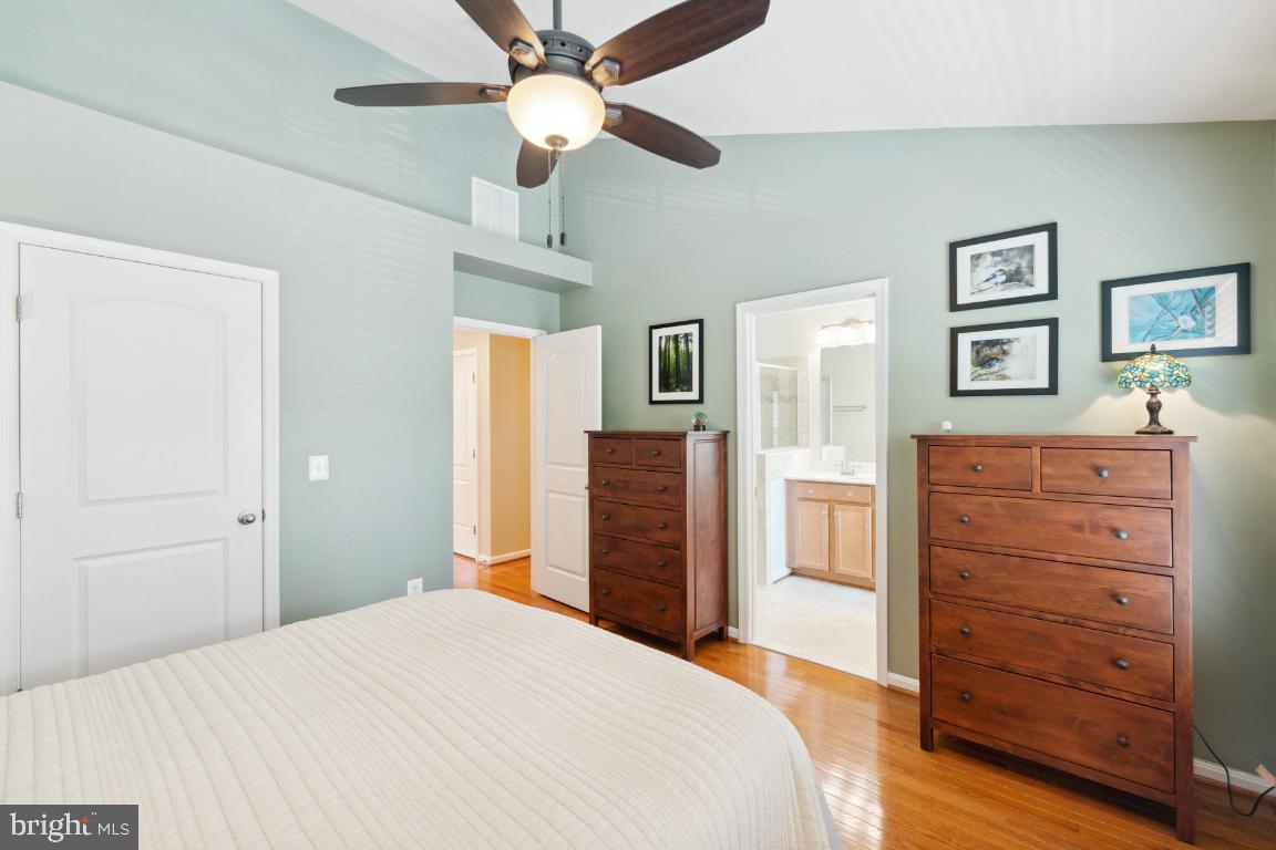 1604 SEBRING COURT