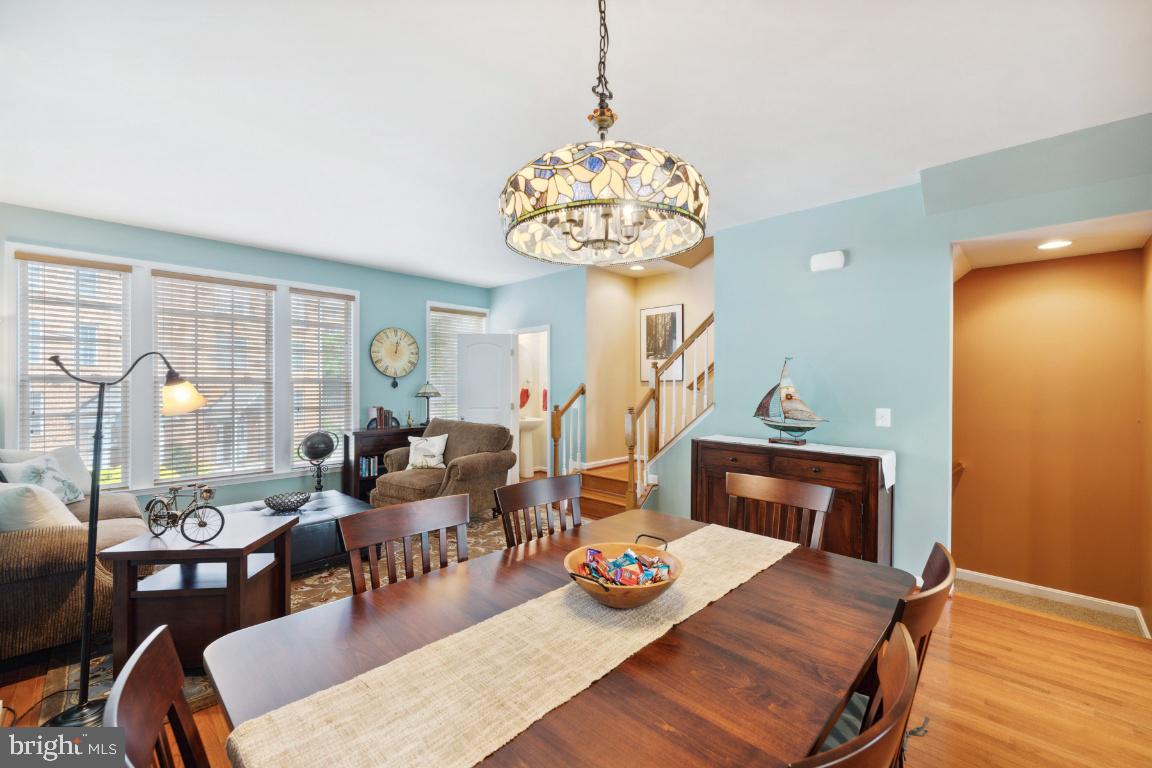 1604 SEBRING COURT