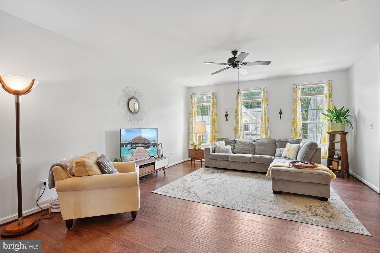 12694 LAKESIDE COURT