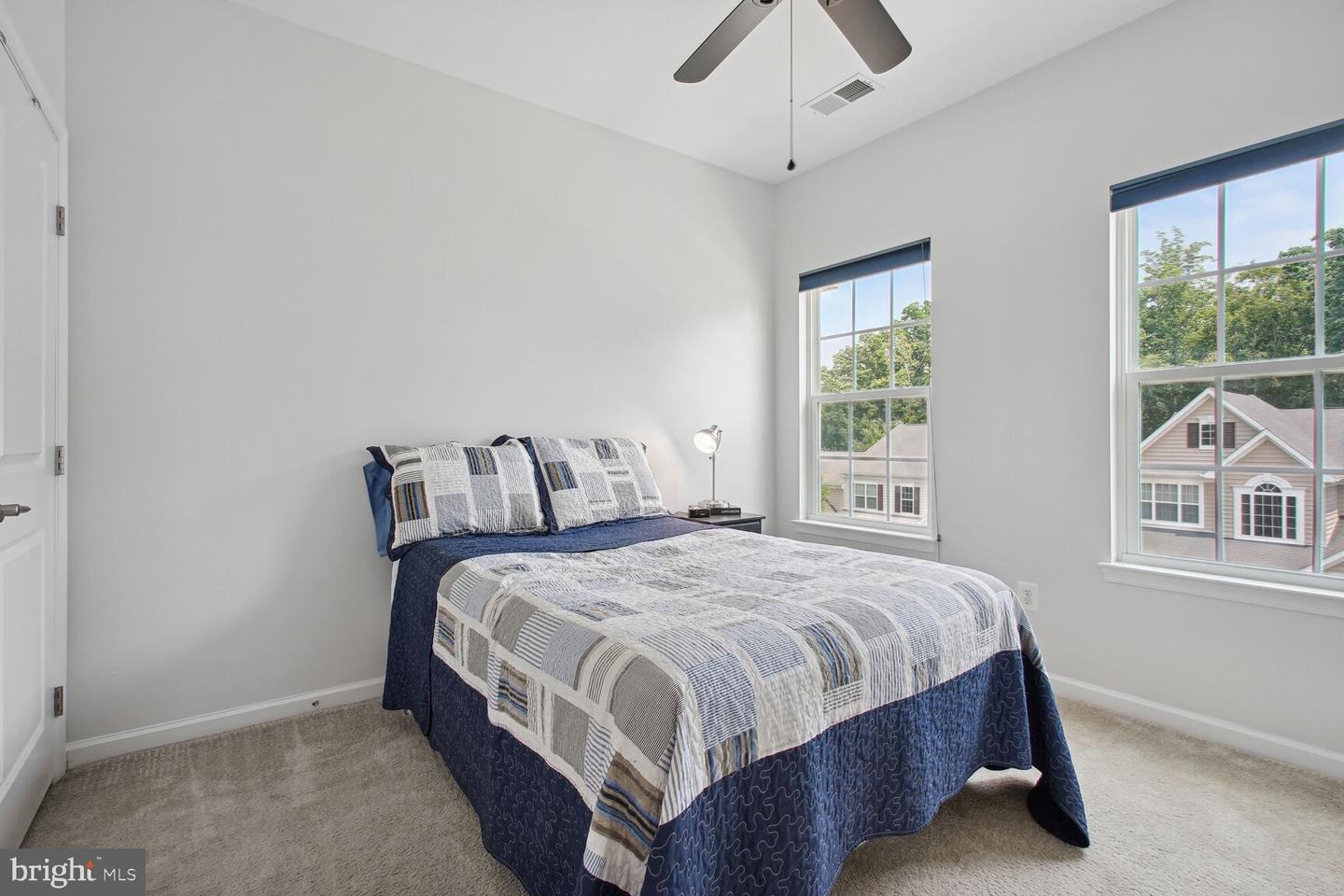12694 LAKESIDE COURT