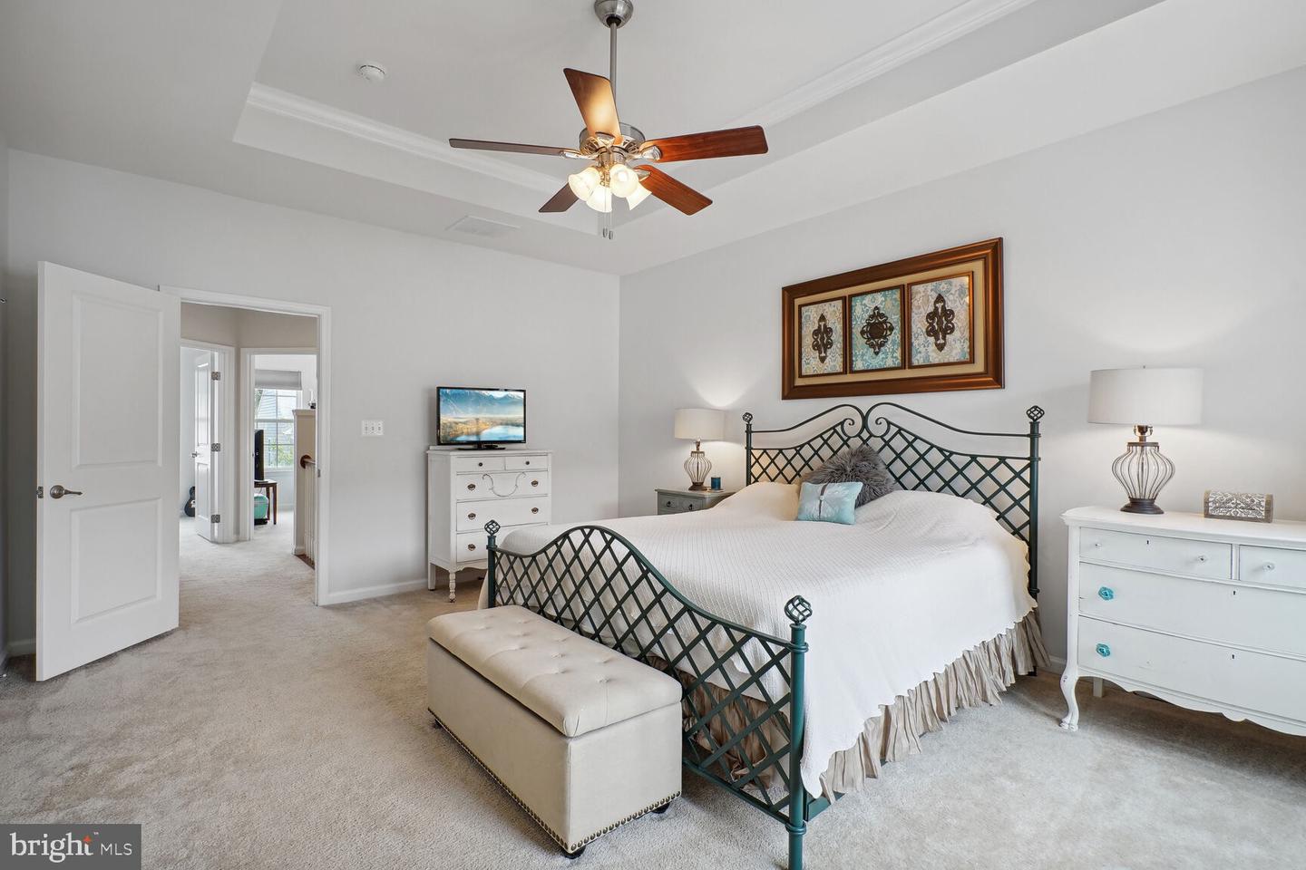 12694 LAKESIDE COURT