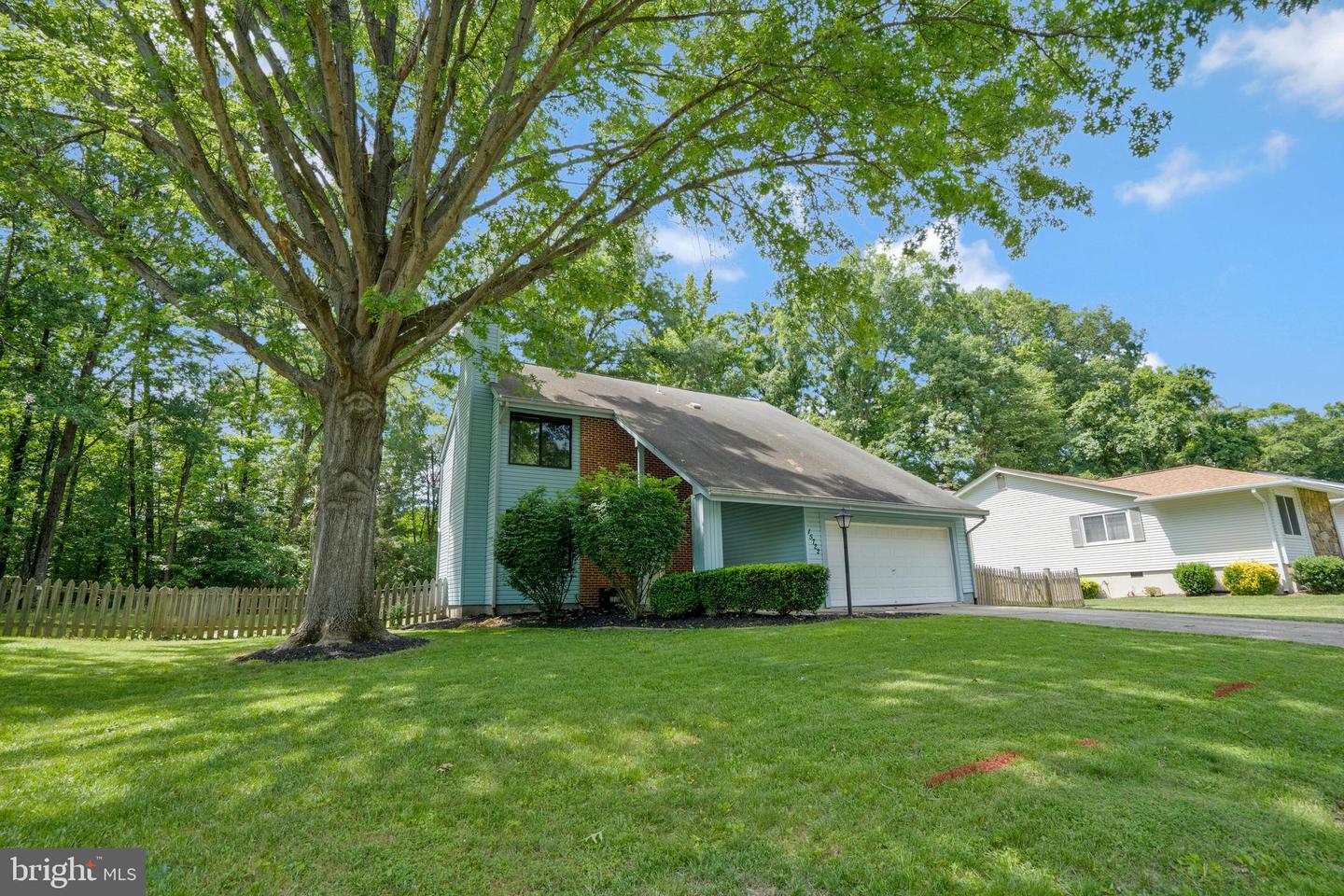 15722 SINGLETREE LANE