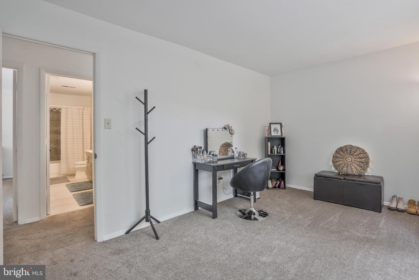 15722 SINGLETREE LANE