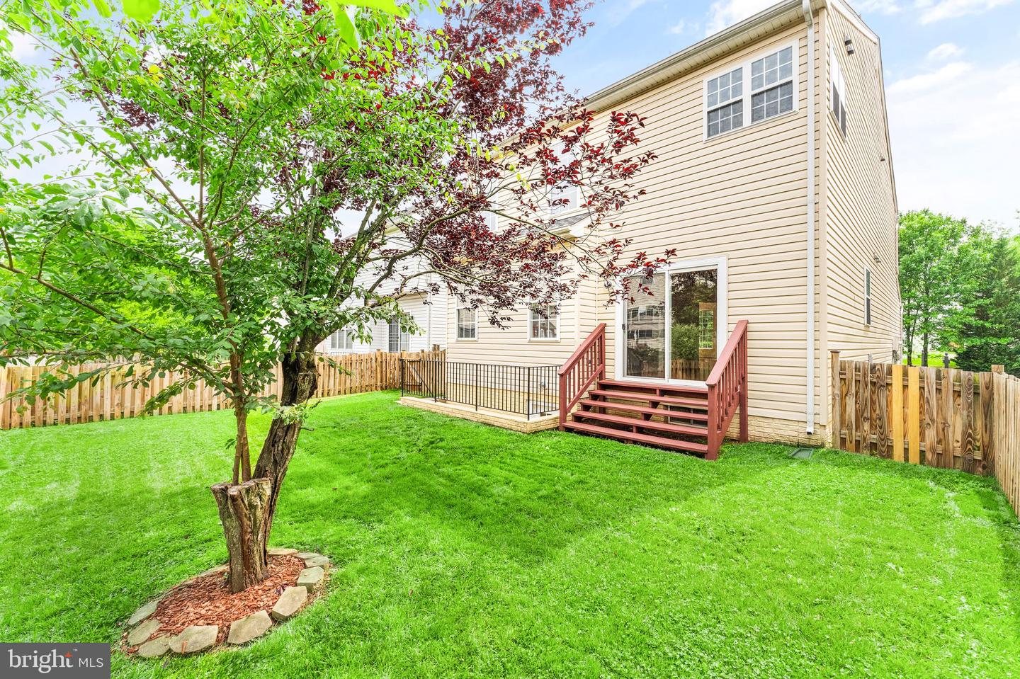 8835 MORRISANIA MEWS