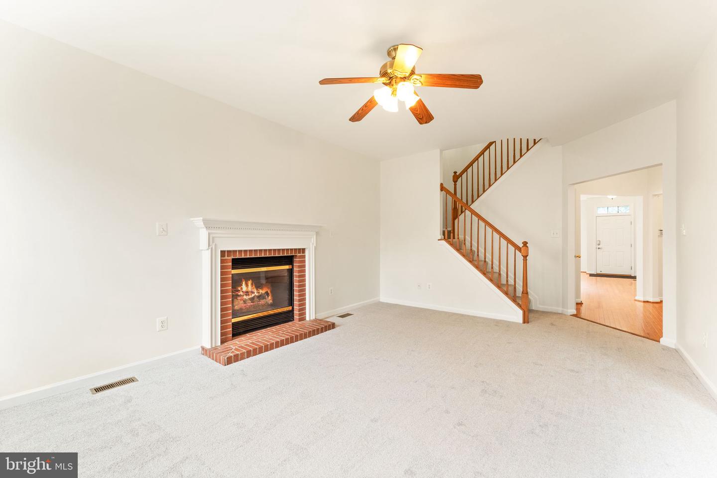 8835 MORRISANIA MEWS