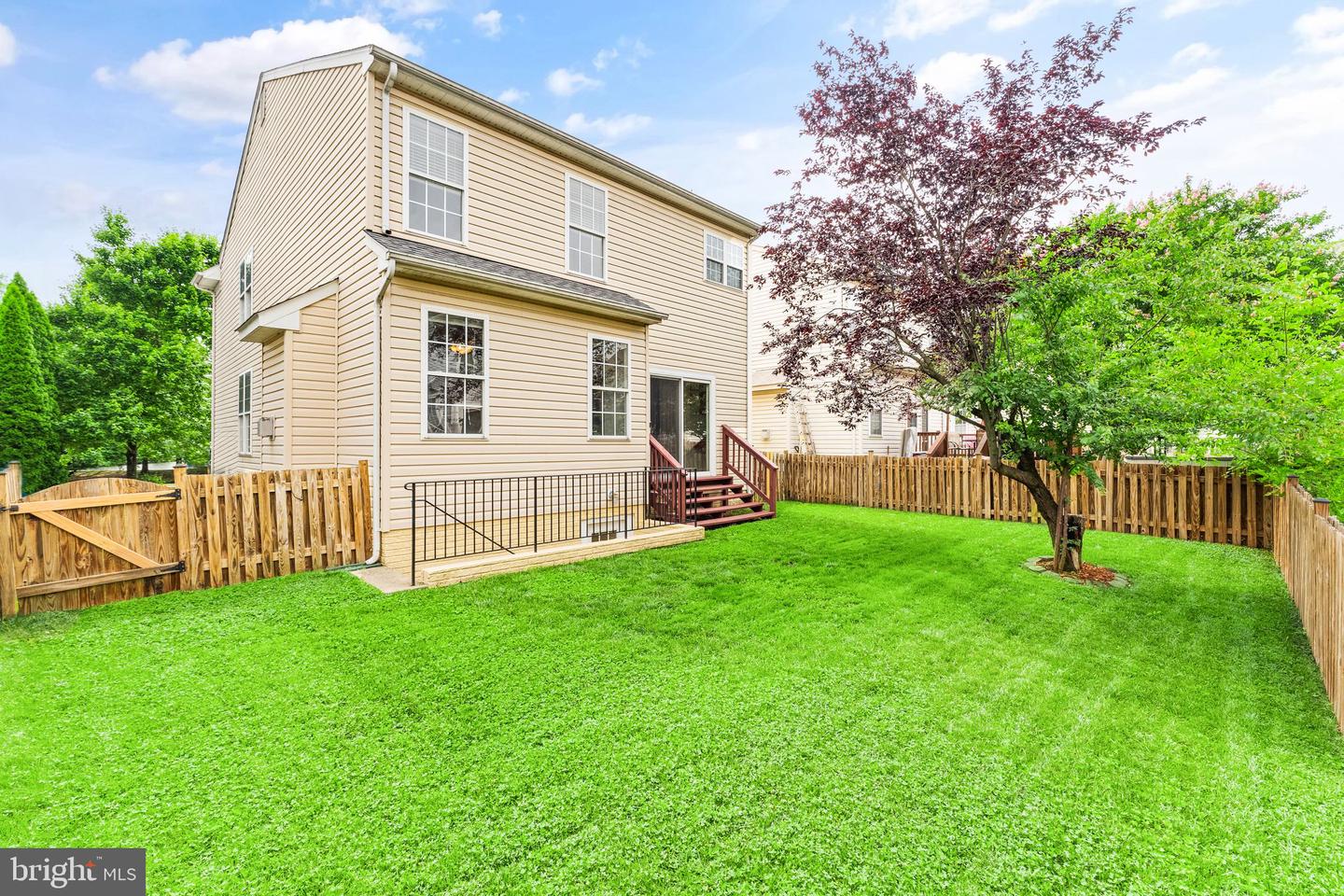 8835 MORRISANIA MEWS