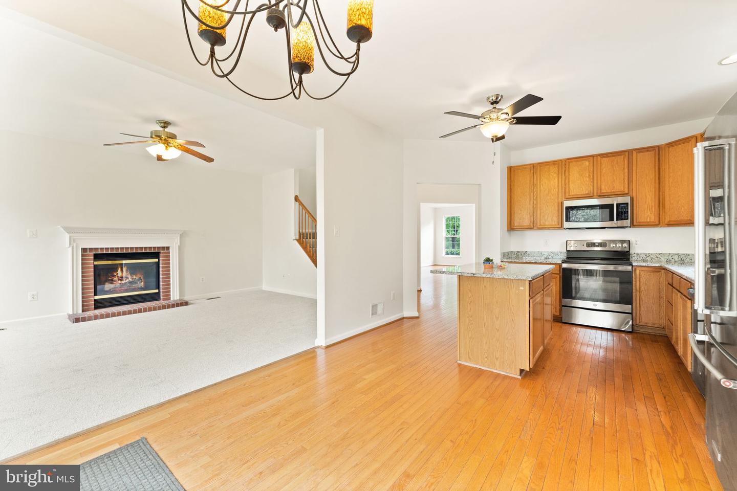 8835 MORRISANIA MEWS