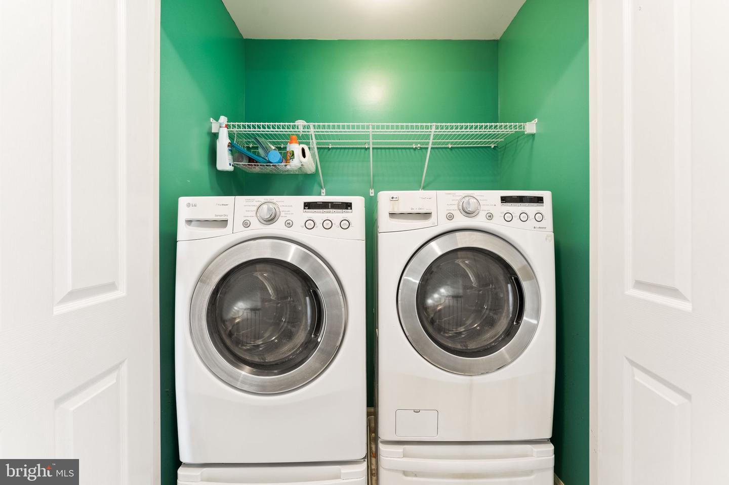 8835 MORRISANIA MEWS