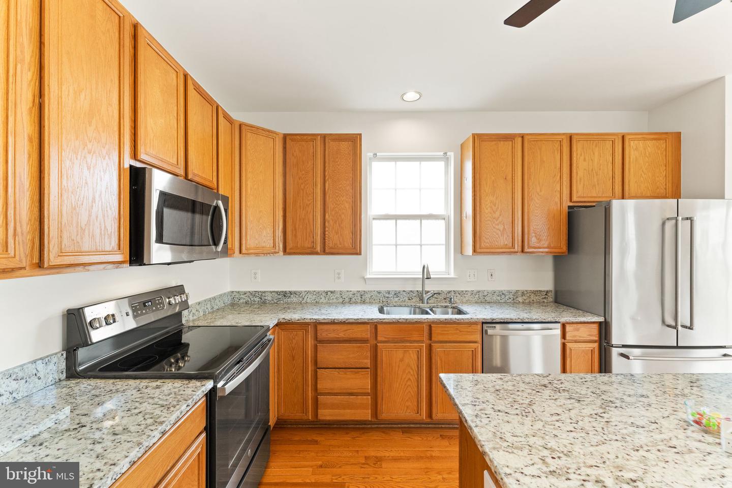 8835 MORRISANIA MEWS
