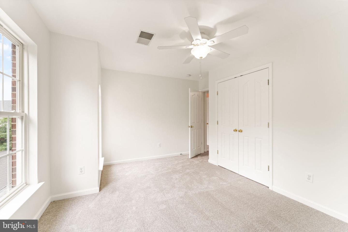 8835 MORRISANIA MEWS