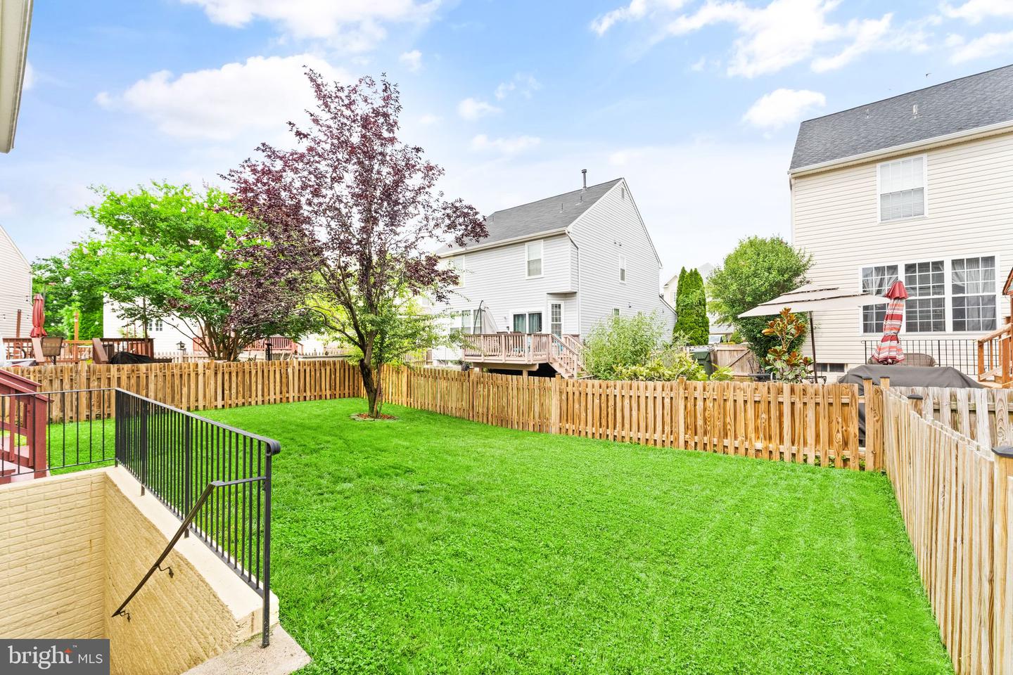 8835 MORRISANIA MEWS