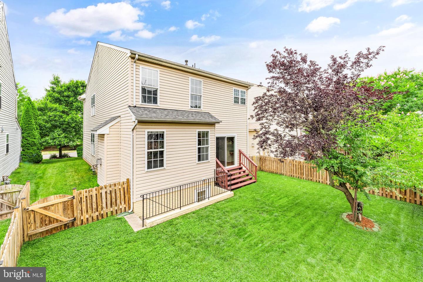 8835 MORRISANIA MEWS