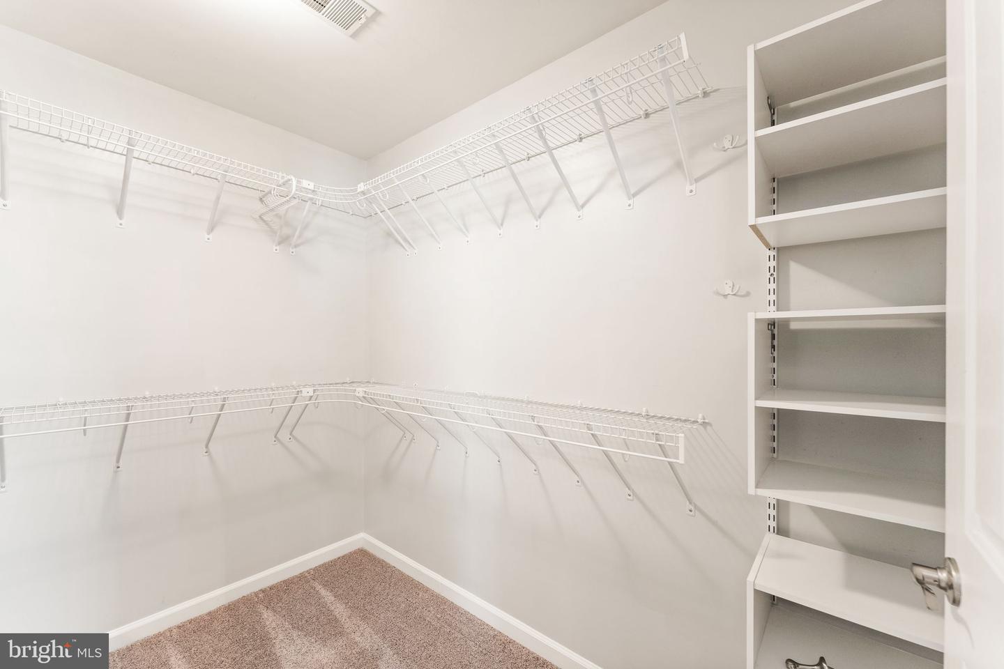 8835 MORRISANIA MEWS