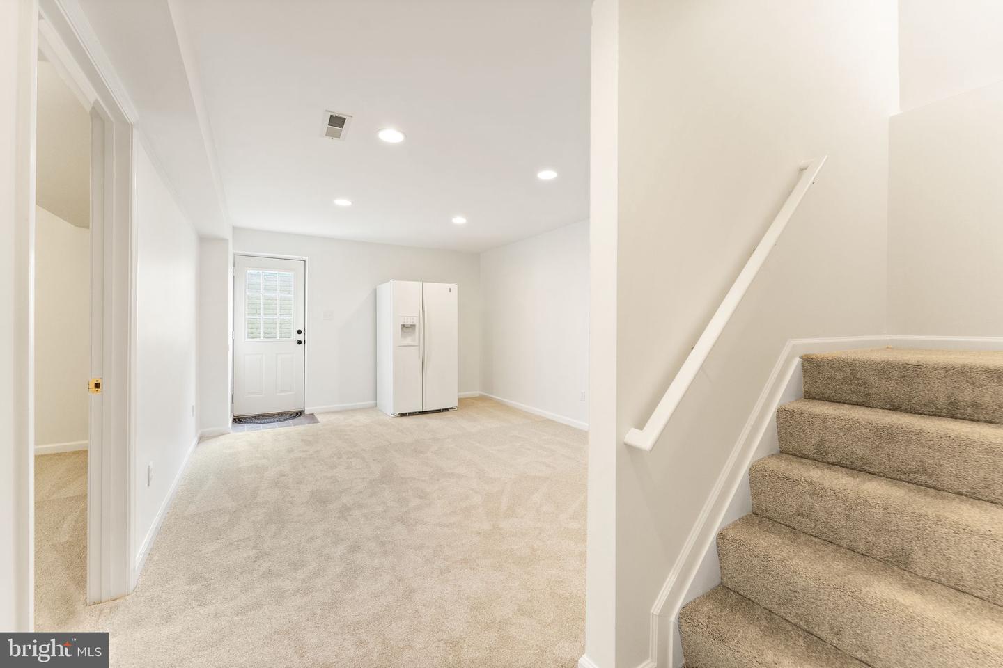 8835 MORRISANIA MEWS