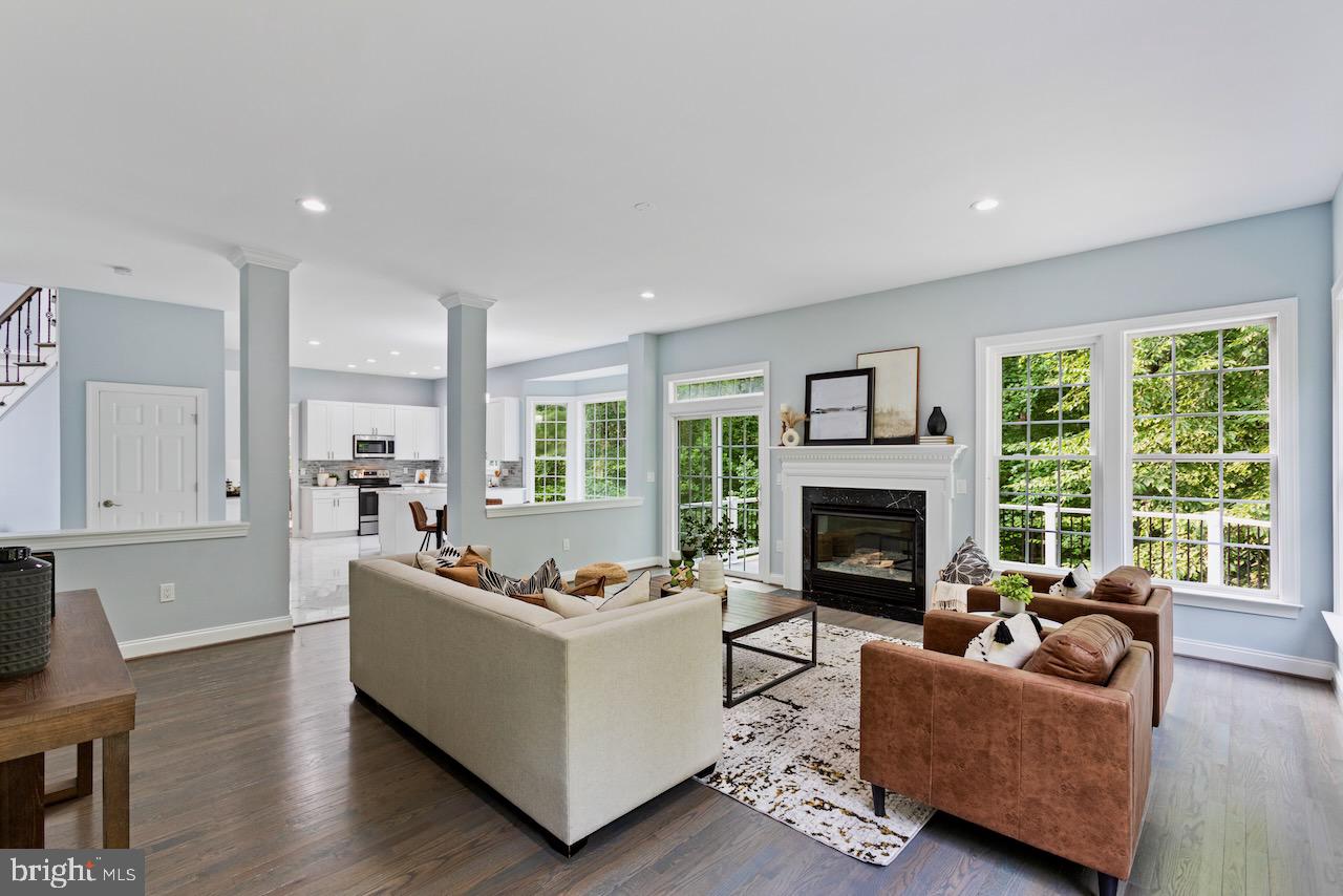 5928 CROOKED CREEK DRIVE