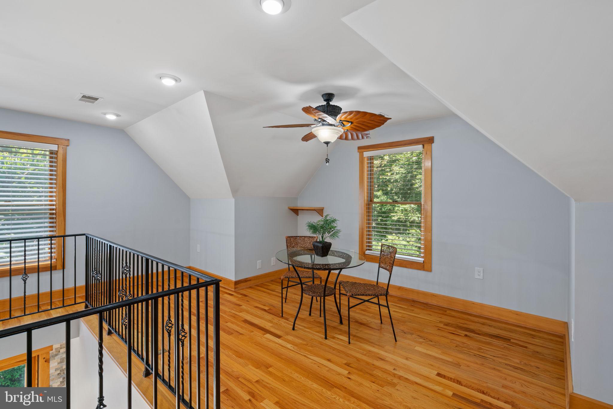 8575 COBB ROAD