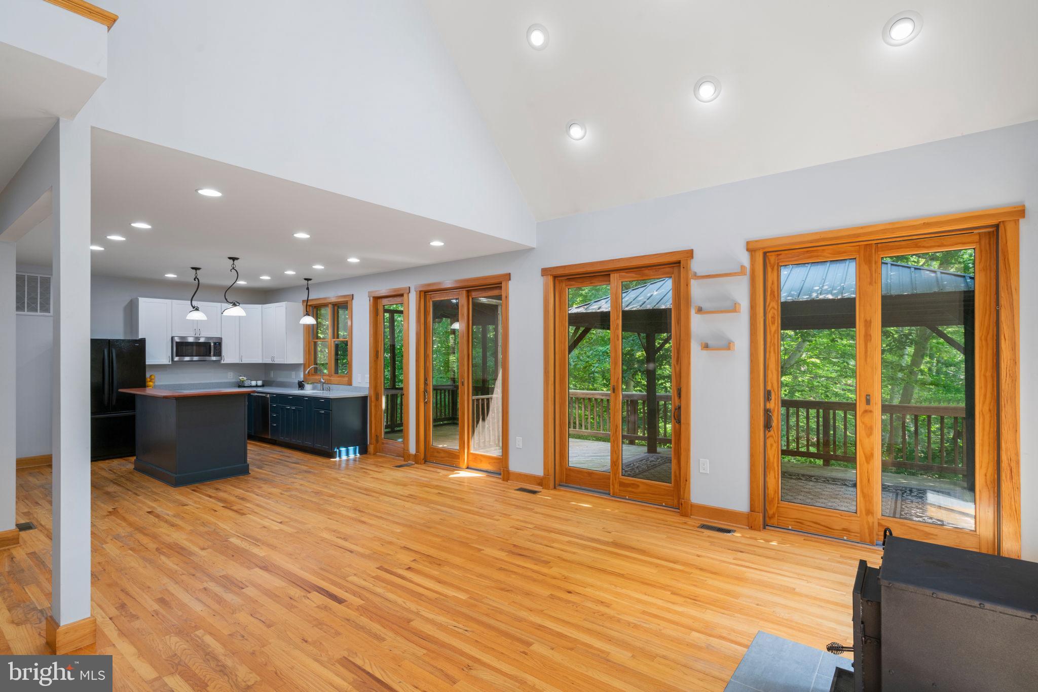 8575 COBB ROAD