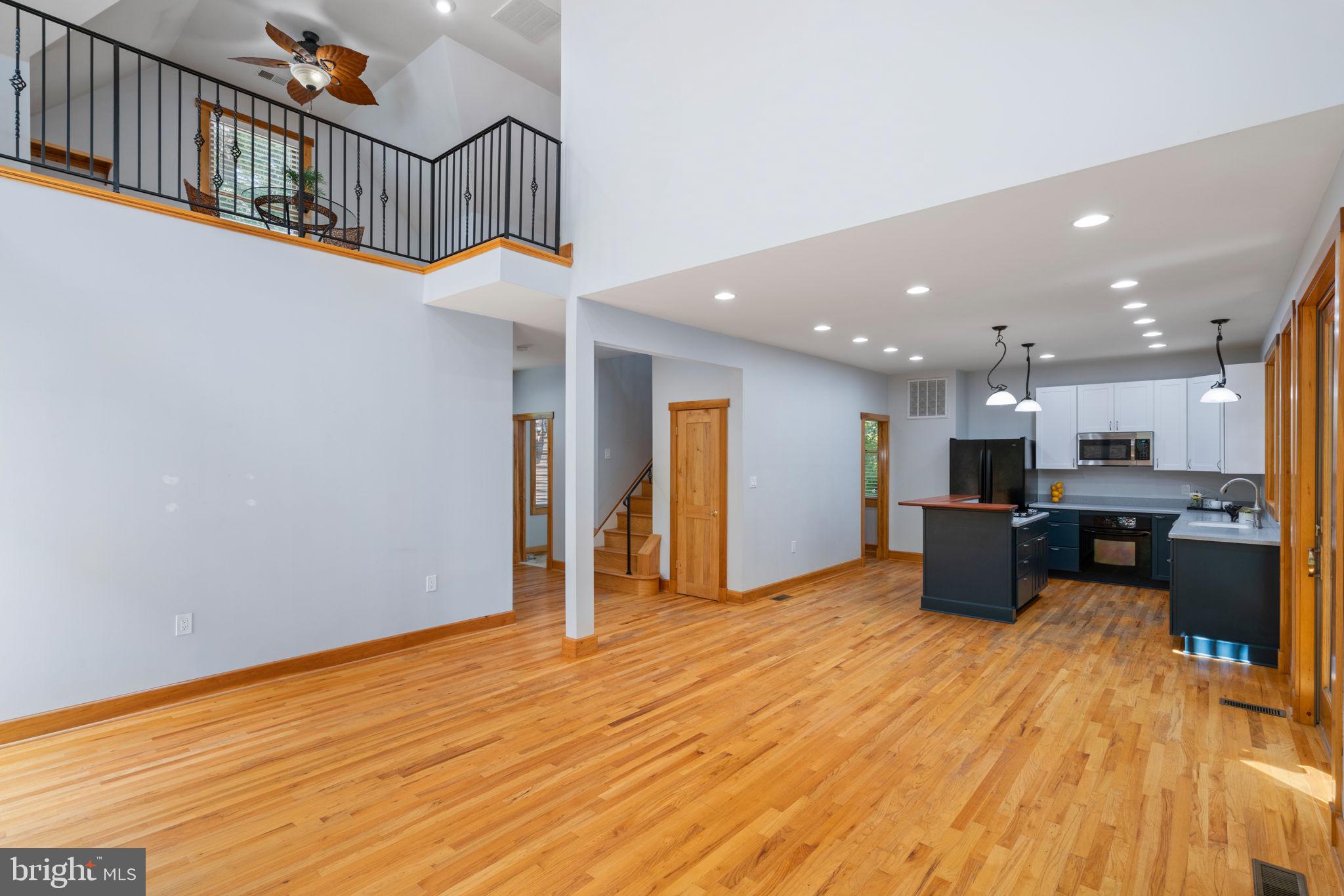 8575 COBB ROAD